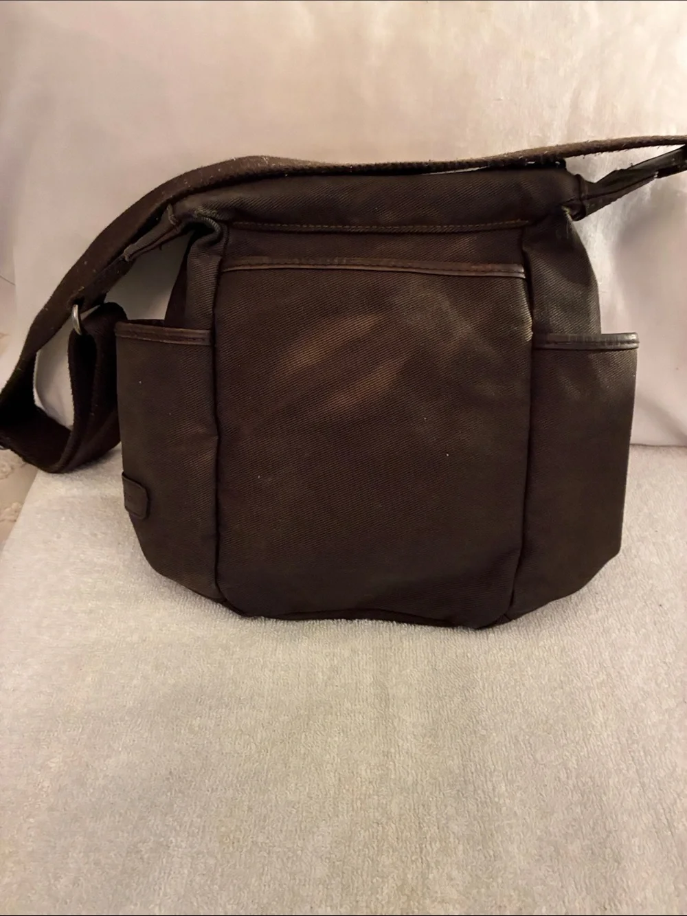 Ellington Vintage Men’sBrown Canvas Crossbody/Shoulder Bag Casual Everyday Carry